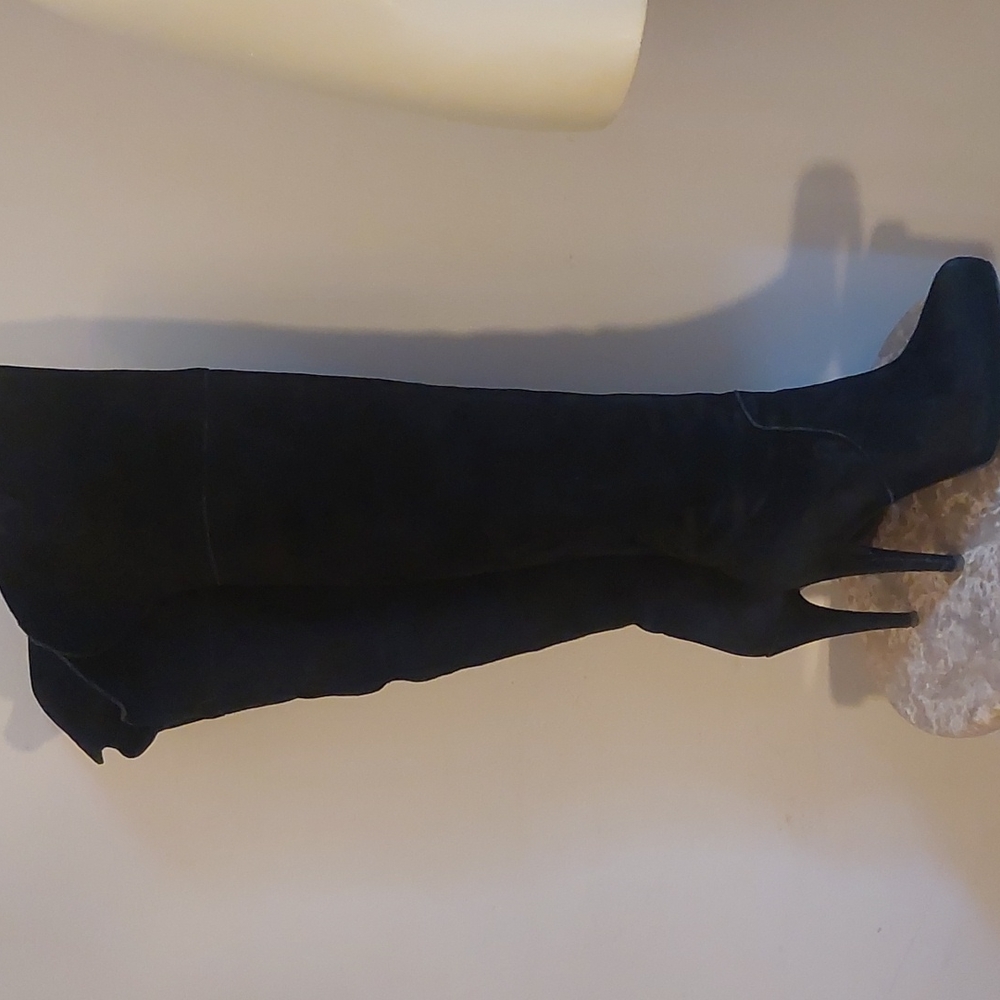 Over-the-knee Black Suede High Heel Boots